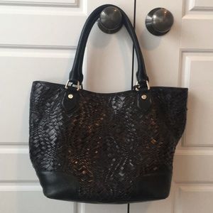 Leather cole haan purse!